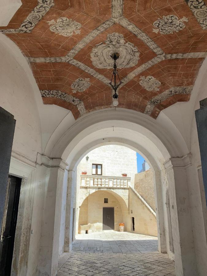 Palazzo Moschettini Lejlighed Martano Eksteriør billede